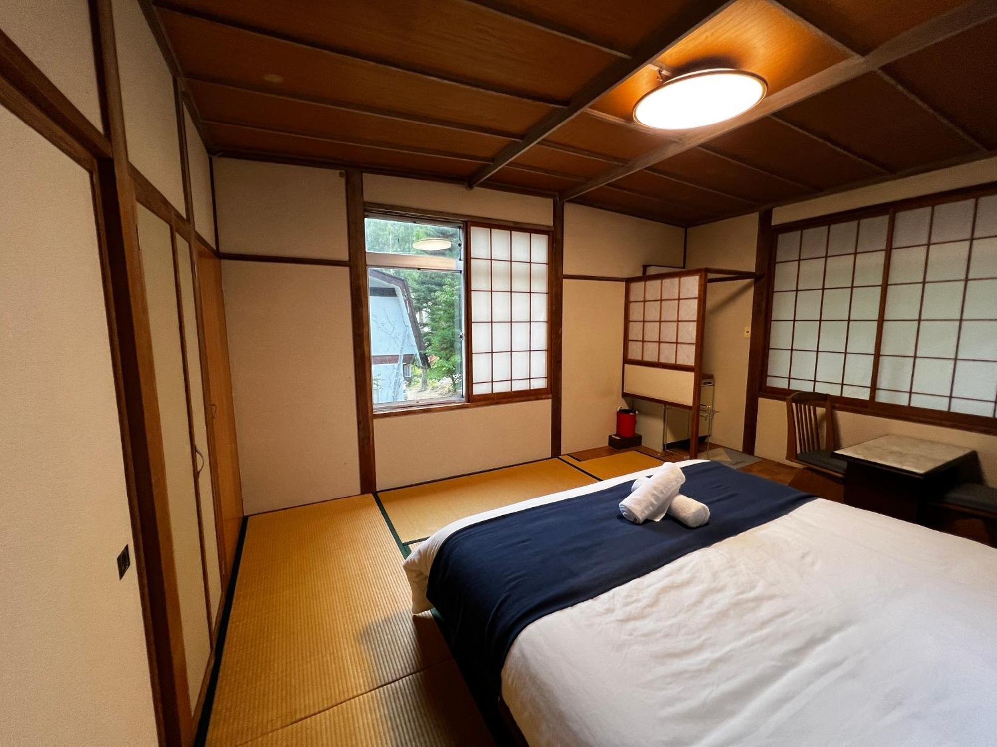 Hotel Sneaky Peaks Hakuba Zewnętrze zdjęcie