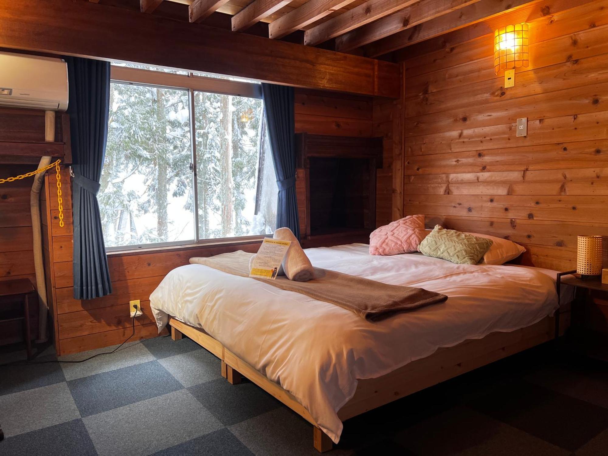 Hotel Sneaky Peaks Hakuba Zewnętrze zdjęcie